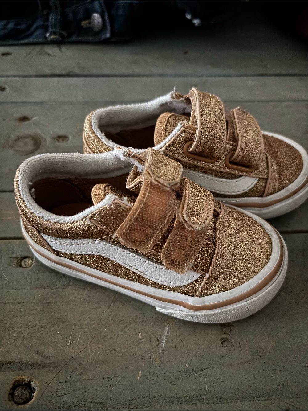 Vans Kids' Glitter Old Skool Velcro Sneakers - Rose Gold Toddler 5.5